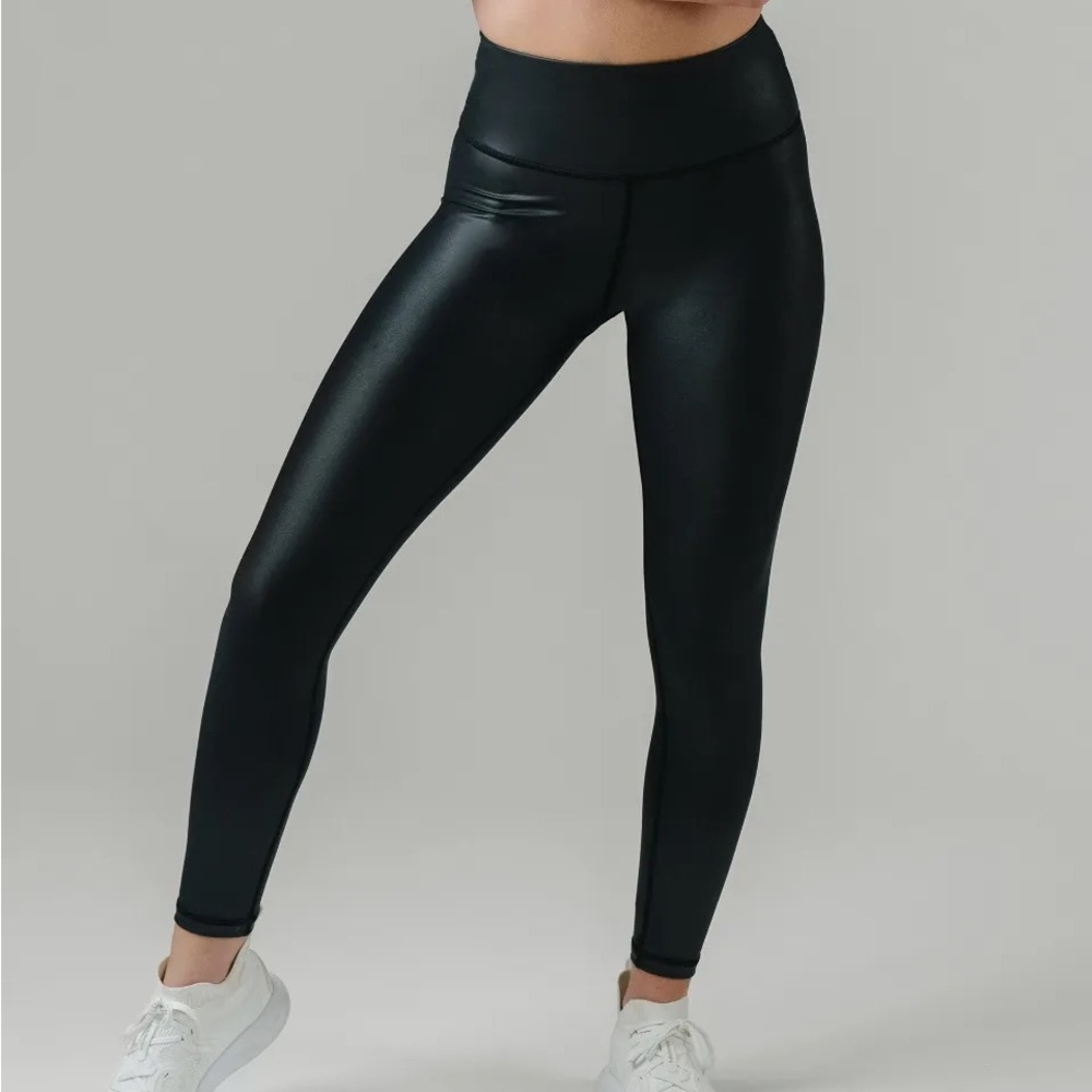Zyia Black Metallic Light N Tight Leggings 7/8 Length 24” inseam size 12 NWT